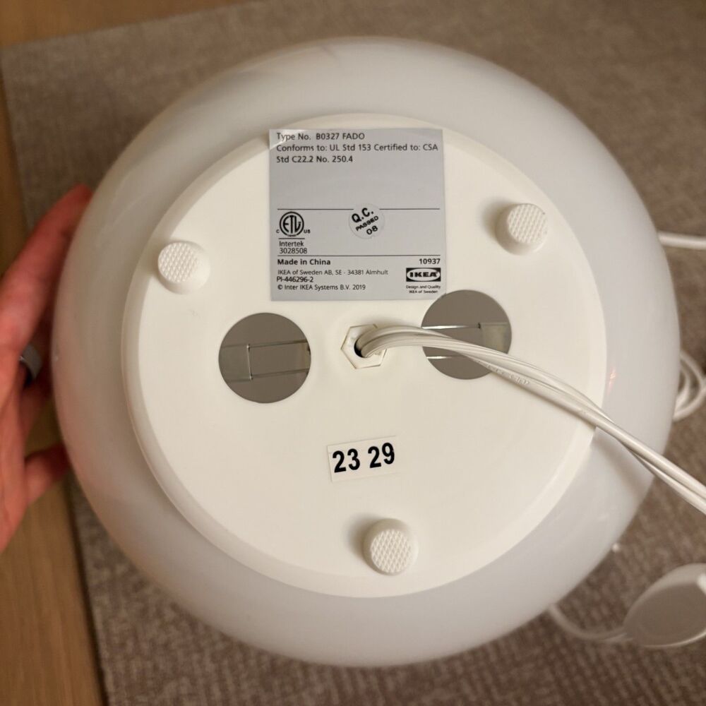 Ikea Fado Table Lamp in White 10'' EUC - Picture 6 of 7